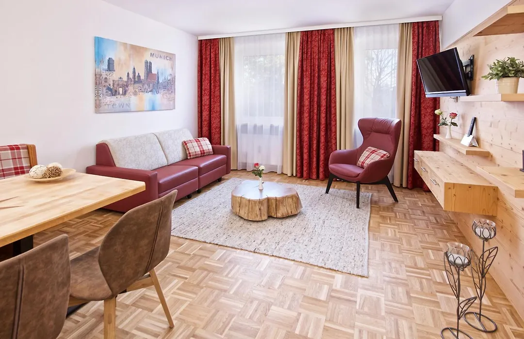 Park Hotel Laim-1